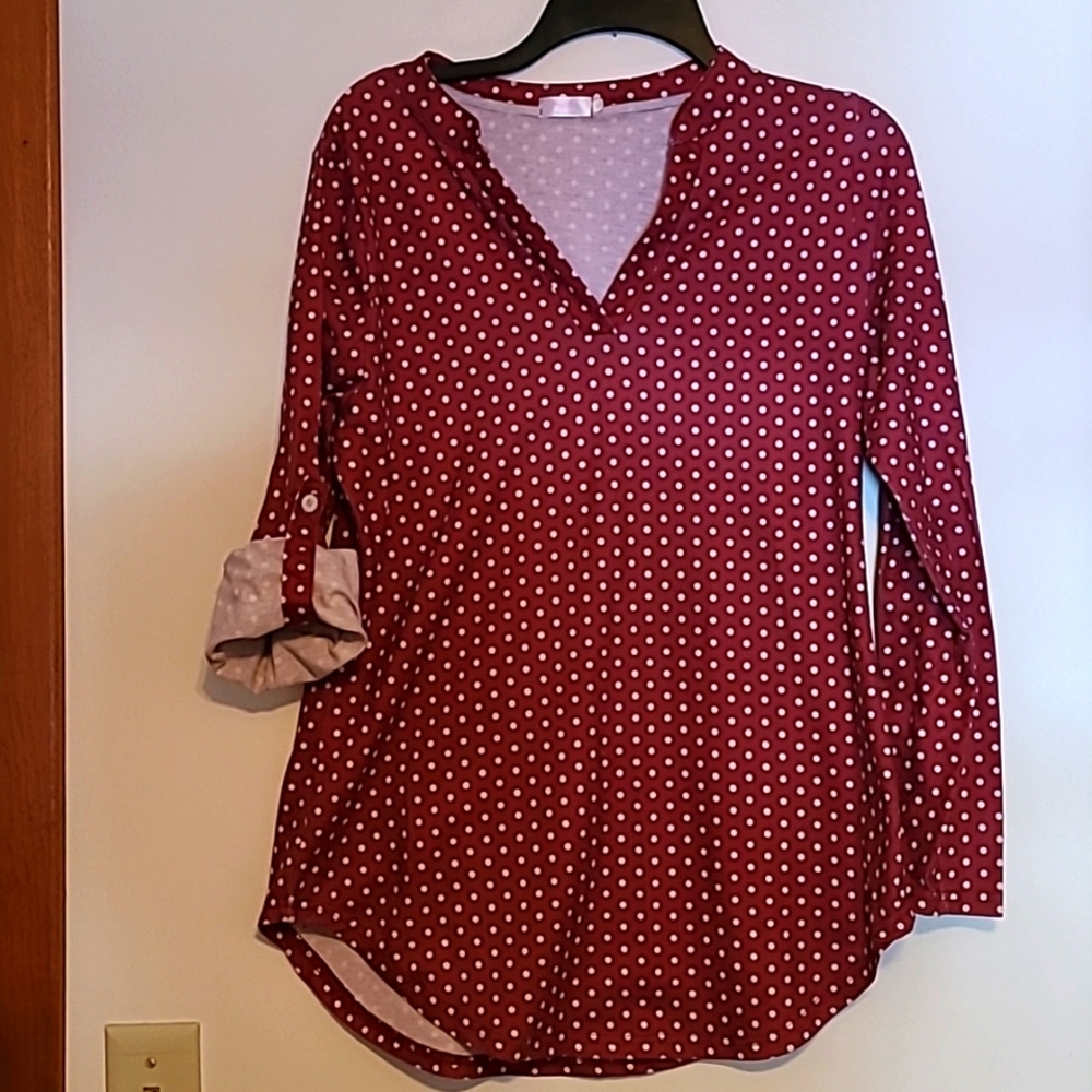 Halife burgundy with white polka-dots long sleeve top Sz S